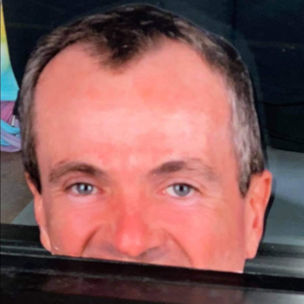 Governor Murphy smirk peeking in the window decal